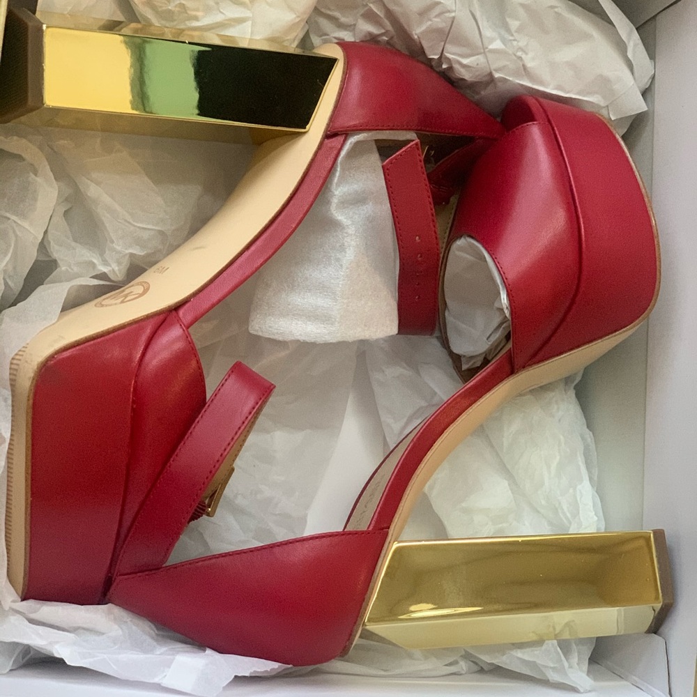 Michael Kors Petra Platform